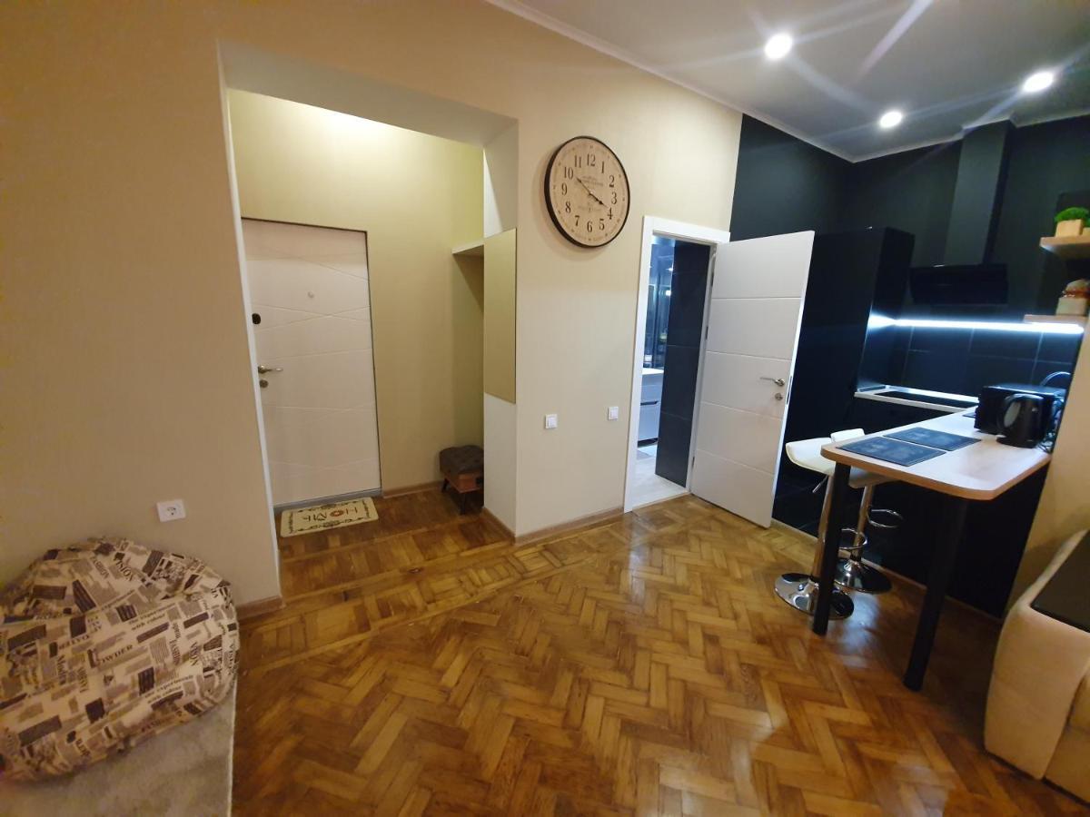Central Apartments أوديسا المظهر الخارجي الصورة